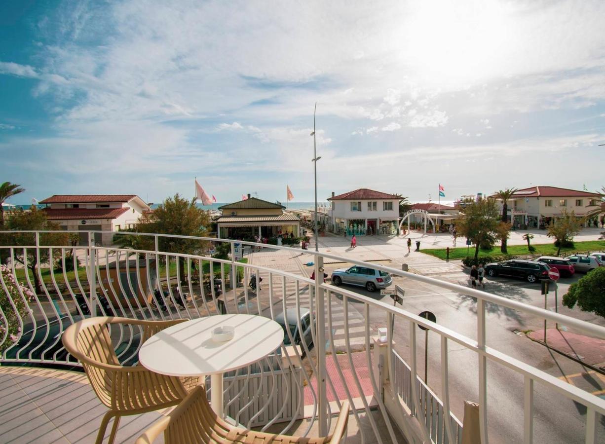 Hotel Medusa Lido di Camaiore Exterior photo